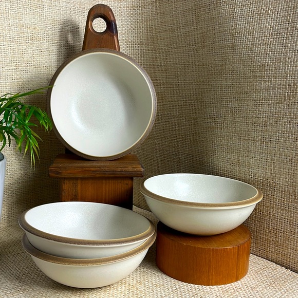 Dansk Other - DANSK Santiago Dinnerware 4 Cereal Off White w/ Tan Rims